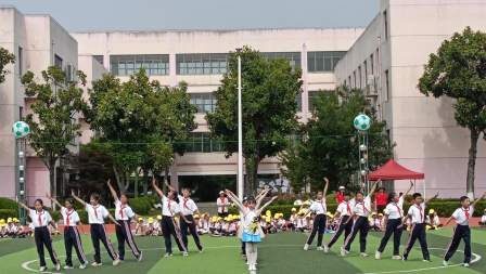 百廿风华正茂 兴球卓越启航——金山区兴塔小学建校120周年成果展示暨迎“六一”足球文化节主题队日